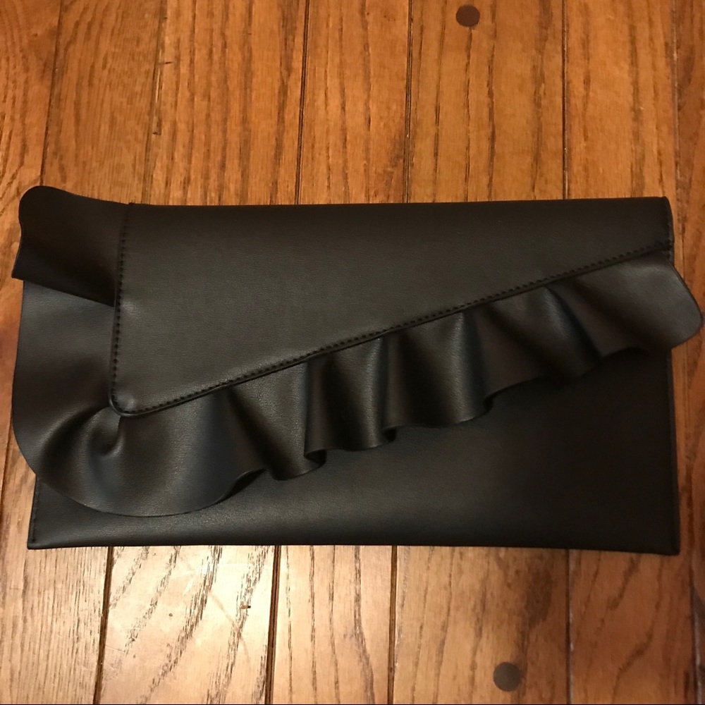 Boohoo Ruffle Envelope Clutch Black Evening Clutch